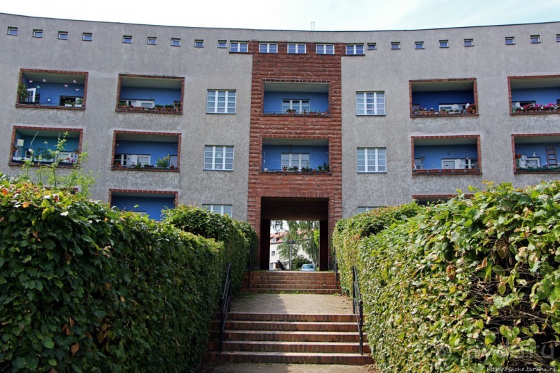 Посёлок-"подкова" Хуфайзен, Берлин (объект ЮНЕСКО 1239-003)