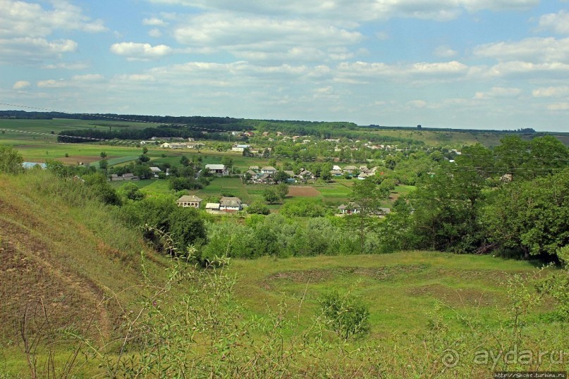 Ворота — все, что осталось от крепости "Окопы св. Троицы"