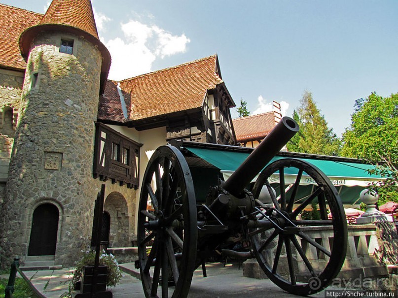 Замок Пелишор