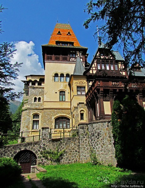 Замок Пелишор