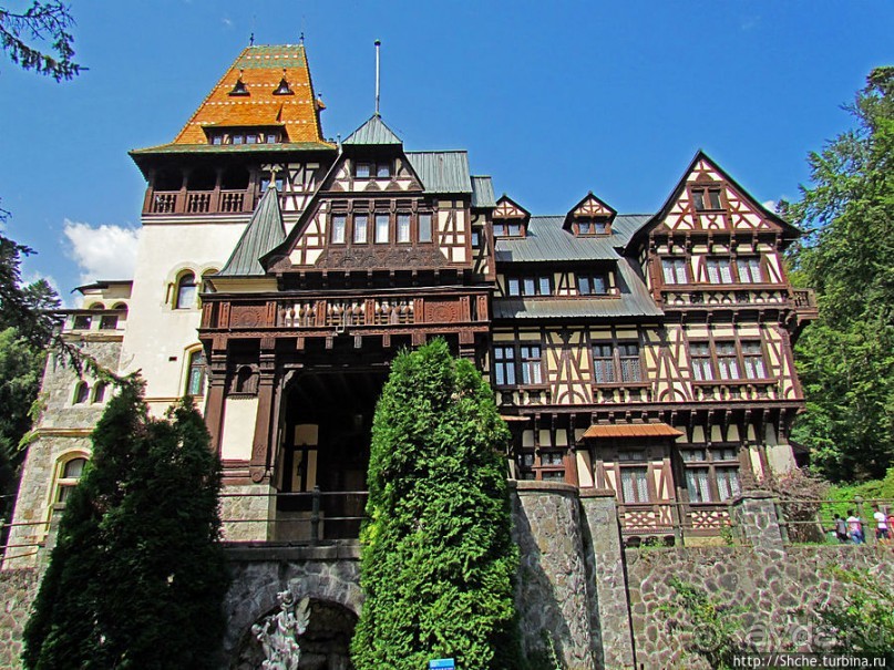 Замок Пелишор