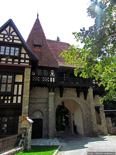 Замок Пелишор