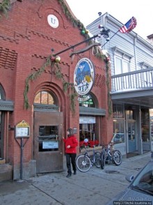 "No Name Saloon" — самая американская харчевня в Парк-сити.