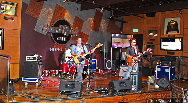 Культовое кафе в Гонолулу