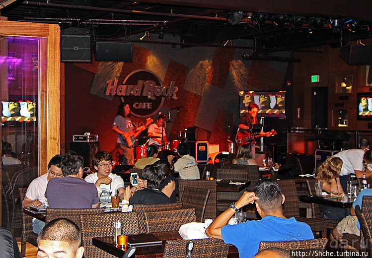 Культовое кафе в Гонолулу