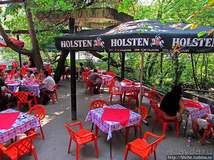 Ресторан на карстовом источнике Житолюб