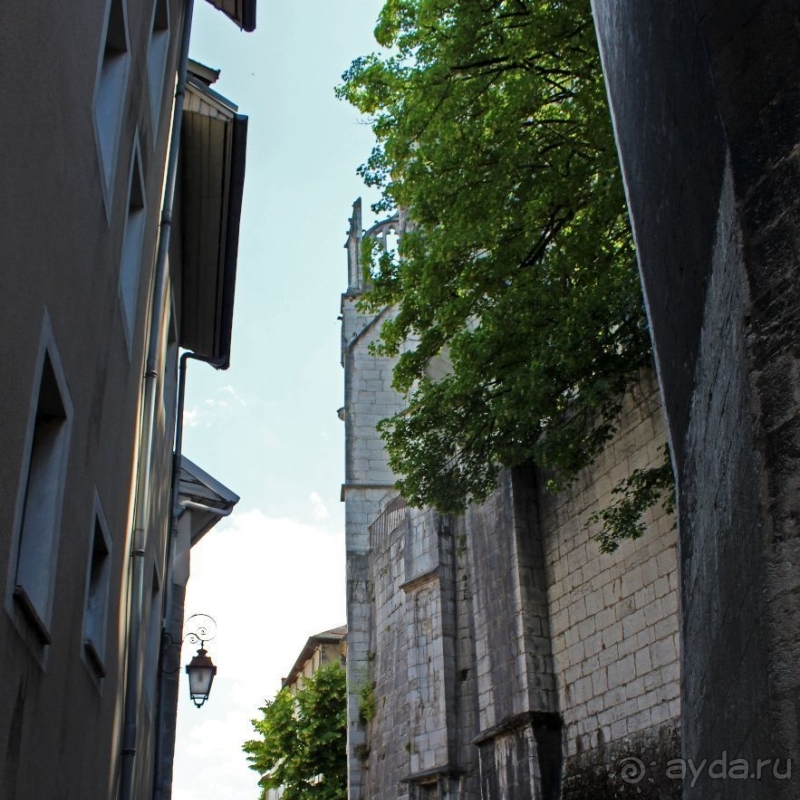 Альбом истории "Короткое знакомство с Шамбери — столицей французской Савойи"