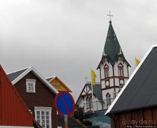 Город-порт Хусавик. Хотите смотреть китов? Вам сюда