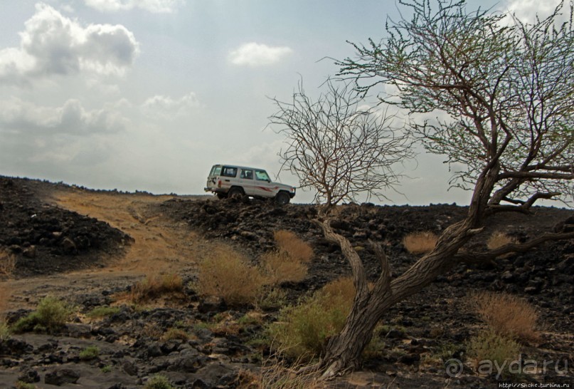 Эрта Але — врата Ада (черный вход) Эрта Але — врата Ада (черный вход)