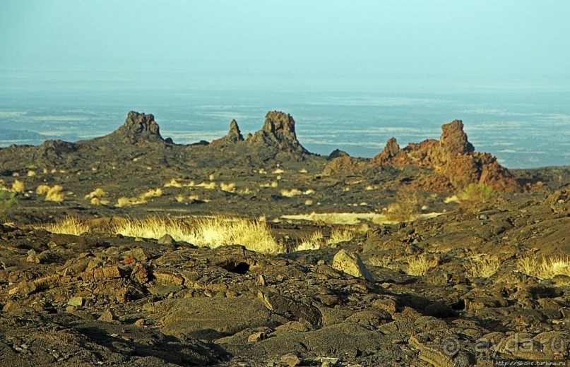 Эрта Але — врата Ада (черный вход) Эрта Але — врата Ада (черный вход)