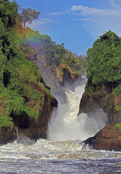Как Нил в шестиметровую щель протиснулся Как Нил в шестиметровую щель протиснулся