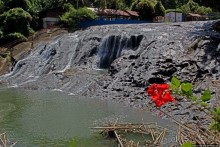 Альбом отзыва "Талофофо — живописная серия каскадов в джунглях Гуама"