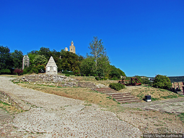 Альбом отзыва "Архитектурно-музейный заповедник „Царевец”"
