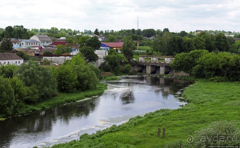 Замок меж двух Бугов