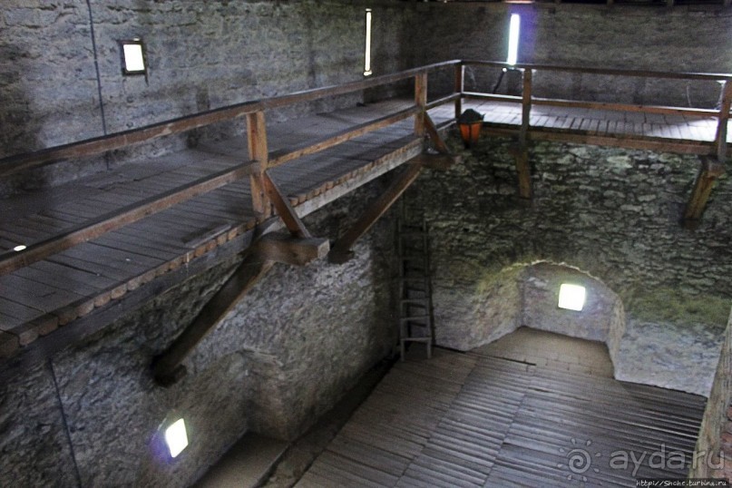 Замок меж двух Бугов