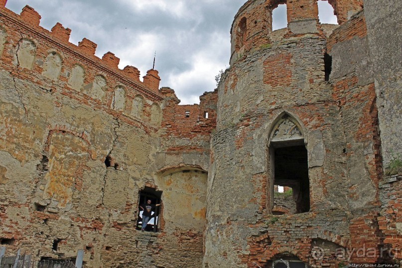 Замок меж двух Бугов