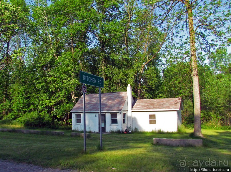 Альбом отзыва "Иллюзия: " Живописная дорога вдоль озера Гурон""