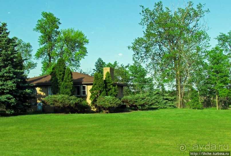 Альбом отзыва "Иллюзия: " Живописная дорога вдоль озера Гурон""