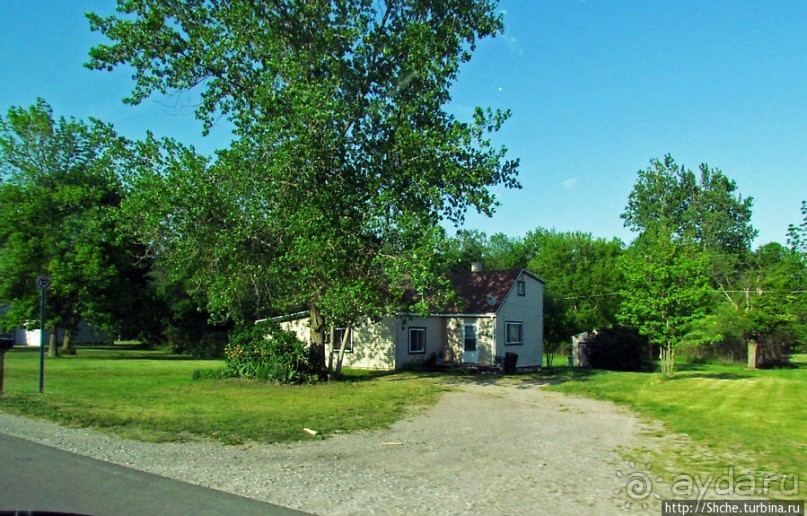 Альбом отзыва "Иллюзия: " Живописная дорога вдоль озера Гурон""