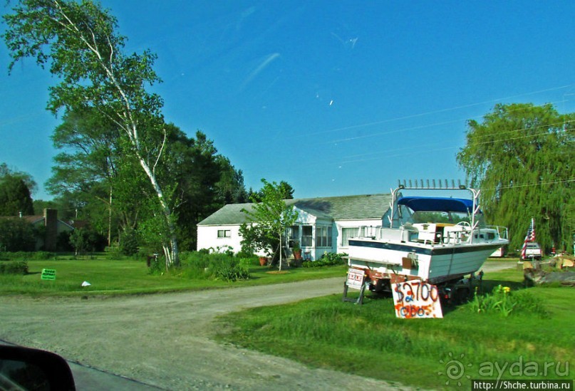 Иллюзия: " Живописная дорога вдоль озера Гурон"