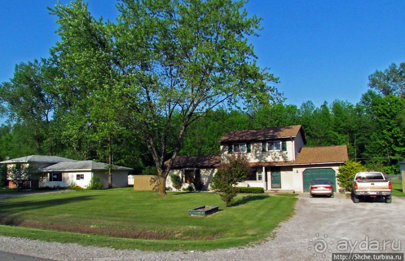 Иллюзия: " Живописная дорога вдоль озера Гурон"