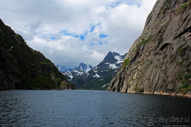 Тролльфьорд... мы подошли из-за угла