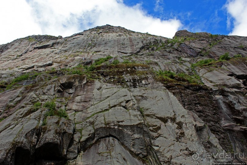 Тролльфьорд... мы подошли из-за угла