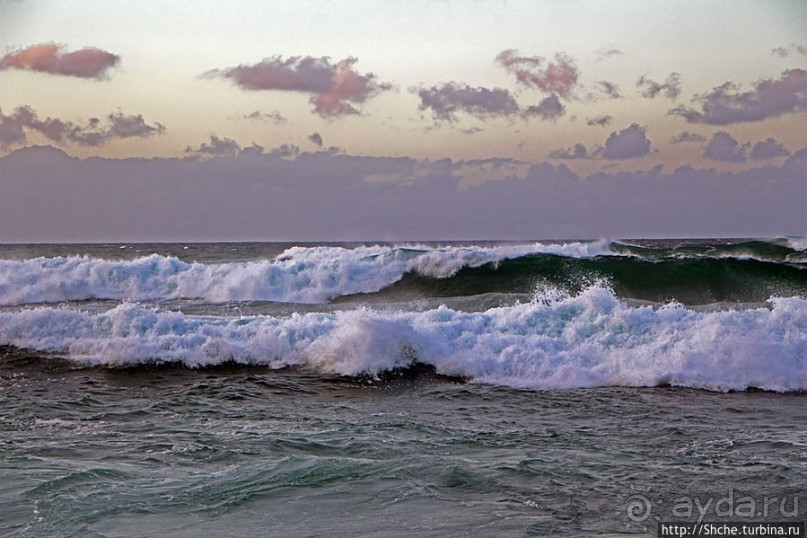 Закат и волны — вид чудесный