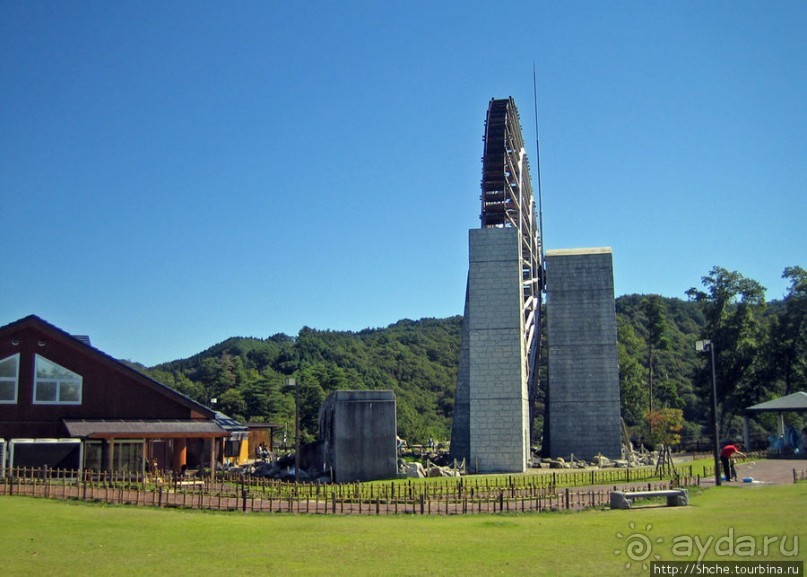 Michi no eki - "станция на дороге" недалеко от дамбы Оригава