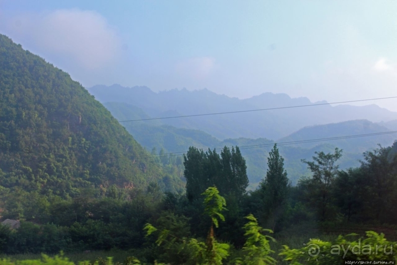 Катим по КНДР... На восток от столицы к Вонсану 