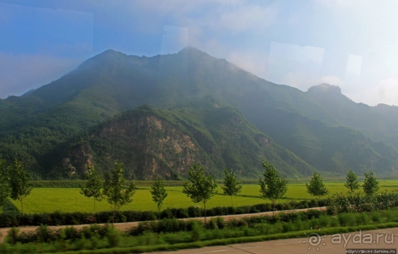 Катим по КНДР... На восток от столицы к Вонсану 