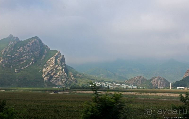 Катим по КНДР... На восток от столицы к Вонсану 