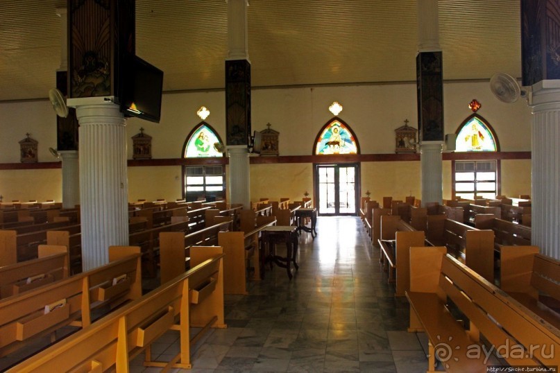 Маунт Кармел — Кафедральный собор Марианских островов