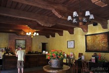 Шикарный пятизвездочный отель в колониальном стиле