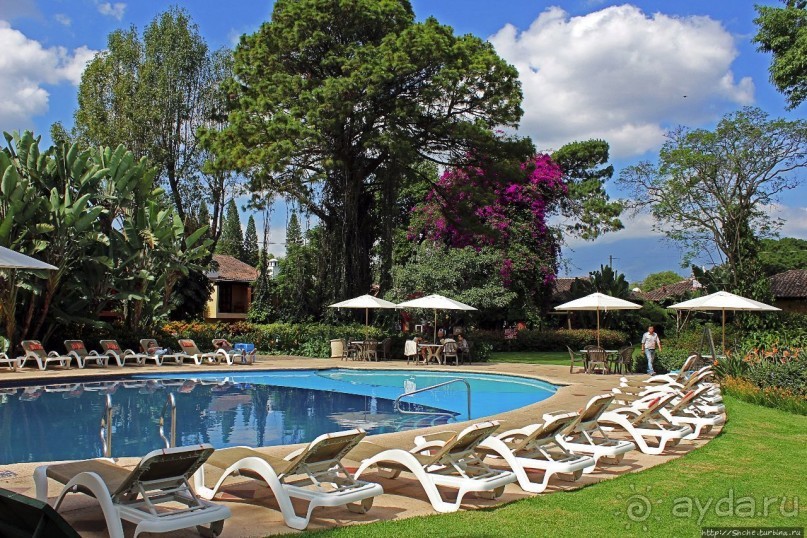 Шикарный пятизвездочный отель в колониальном стиле