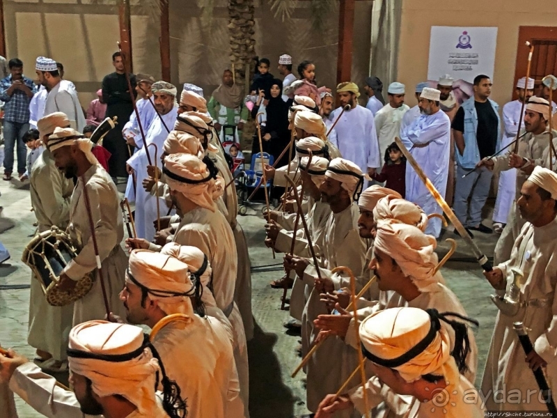 Этнографический Muscat Festival в пригороде столицы Омана