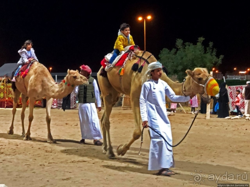 Этнографический Muscat Festival в пригороде столицы Омана