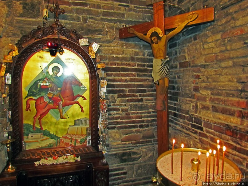 Агиа Димитриос Лумбардиарис — чистая духовность без пафоса