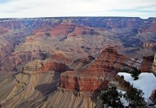 Гранд — потому что ну очень большой