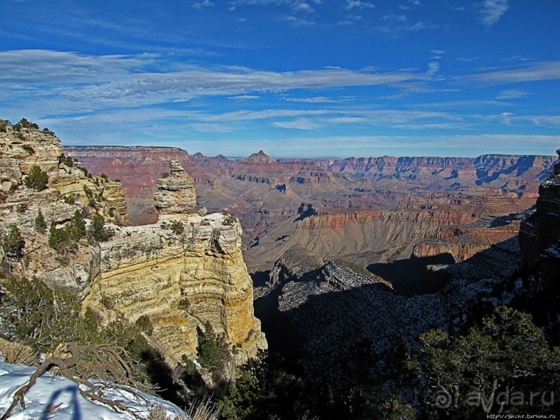 Гранд — потому что ну очень большой