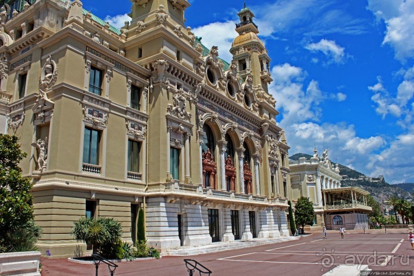 Гора (папочки) Карло