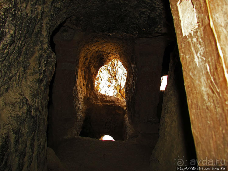 Пещерный город Лхонг