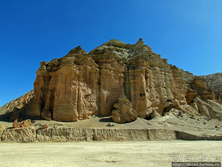 Пещерный город Лхонг