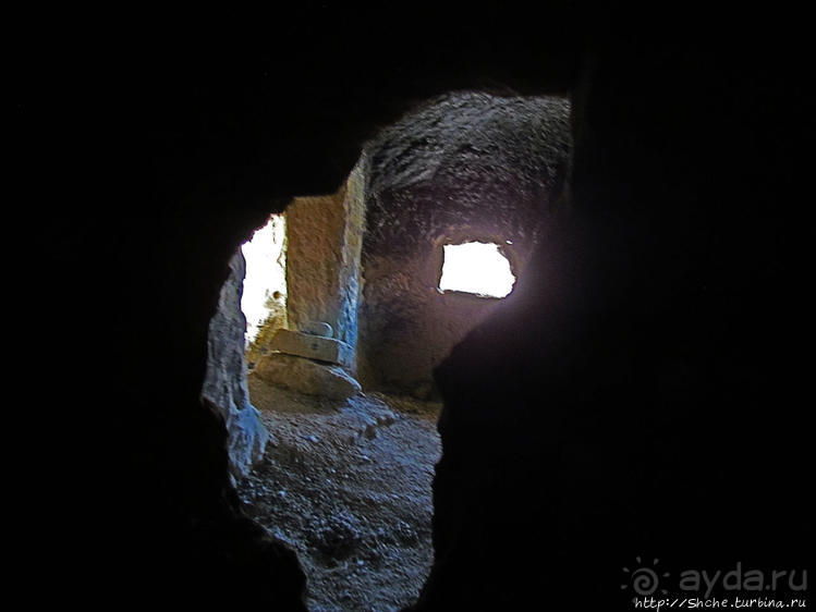 Пещерный город Лхонг