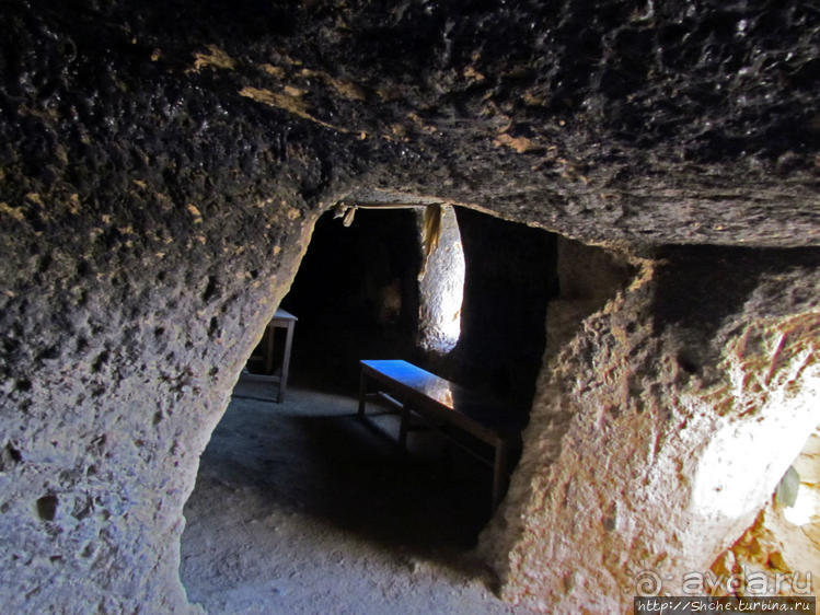 Пещерный город Лхонг