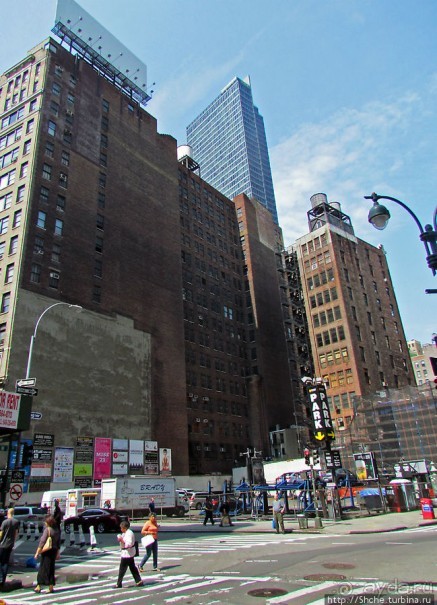 Мантхэттен. Шаг влево, шаг вправо — кошмар