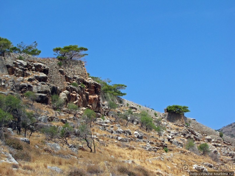 Спинолонга - остров-крепость на входе в залив Мирабелла