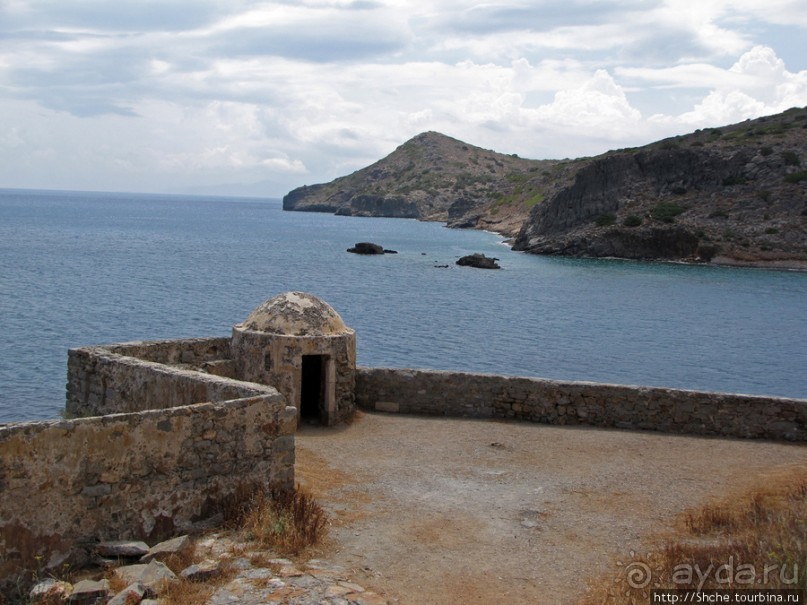 Спинолонга - остров-крепость на входе в залив Мирабелла