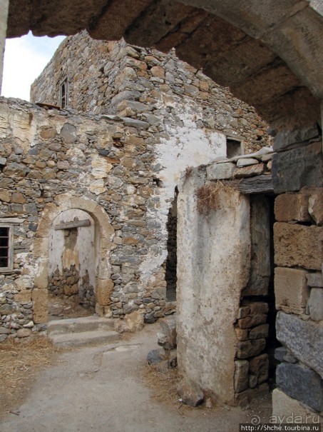 Спинолонга - остров-крепость на входе в залив Мирабелла