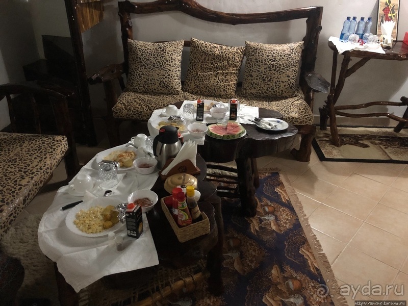 Прибыли в Кению в «Маленький Рай»